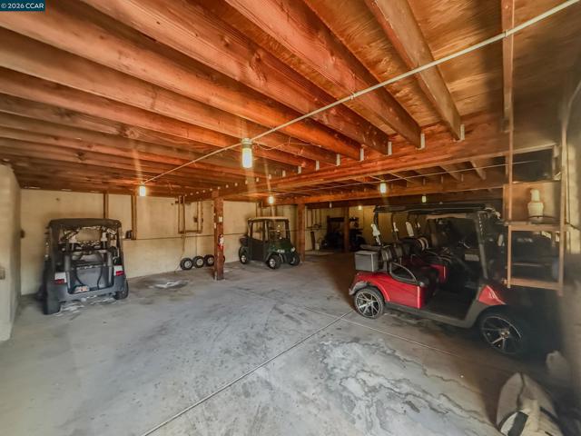 600 Terra California Dr, Walnut Creek CA: https://media.crmls.org/mediaz/8e53c0bf-ddfd-4508-bbfe-a4bac04020b4.jpg