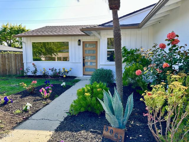 5063 Cypress Lane, Ventura CA: https://media.crmls.org/mediaz/8e53f348-3ec4-443d-88b5-b57d45a2a471.jpg