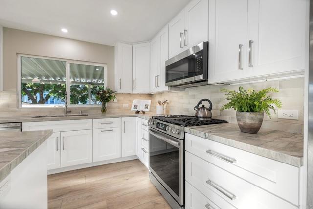 Detail Gallery Image 16 of 43 For 3445 Don Ortega Dr, Carlsbad,  CA 92010 - 3 Beds | 2 Baths