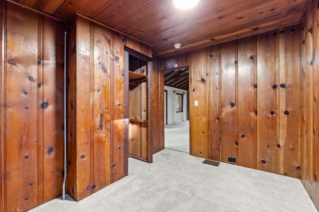 241 Redwood Way, Boulder Creek CA: https://media.crmls.org/mediaz/8e541685-3ba6-4ab1-8bb8-f6b95c843b6d.jpg