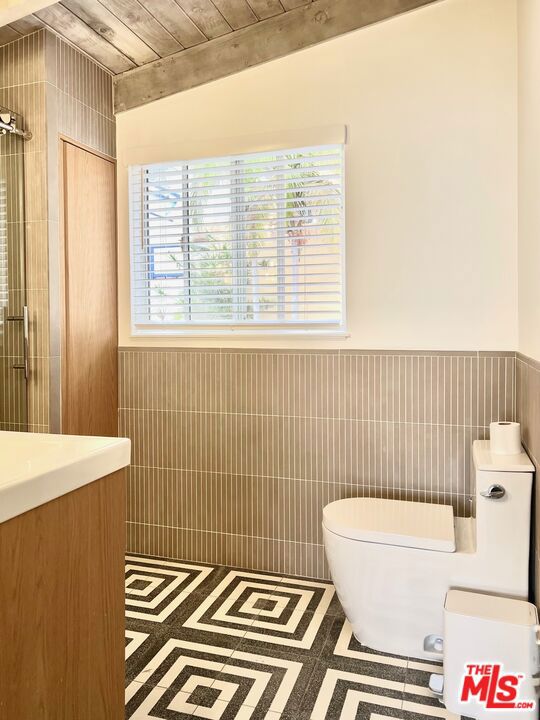 17728 Porto Marina Way, Pacific Palisades CA: https://media.crmls.org/mediaz/8e544262-752b-4730-bd3e-7a94bc031a21.jpg