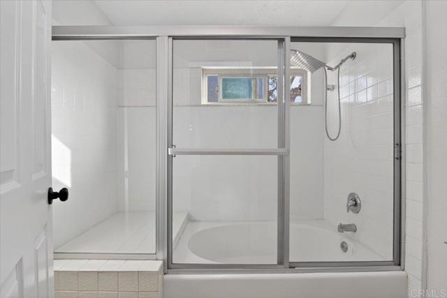 Detail Gallery Image 36 of 42 For 135 Neptune Pl, Escondido,  CA 92026 - 3 Beds | 2 Baths