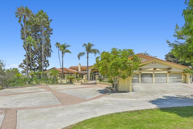 431 Flores de Oro, Rancho Santa Fe CA: https://media.crmls.org/mediaz/8e54de49-82a6-4b88-b1ef-b57c068cb3d1.jpg