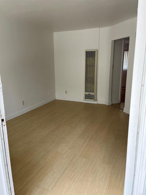 Image 13 of 15 For 3961 Ocean View Boulevard