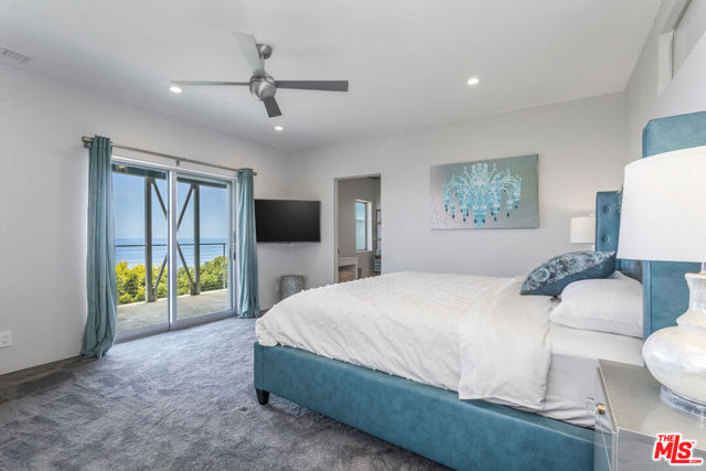 32701 Vista De Los Ondas Street, Malibu CA: https://media.crmls.org/mediaz/8e552fdc-9efe-43c6-99f4-b8a01afd6c89.jpg