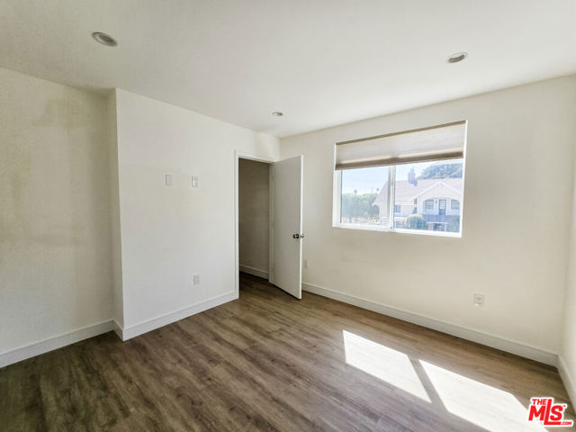 3524 S Bronson Avenue, Los Angeles CA: https://media.crmls.org/mediaz/8e557de6-6f0c-4dc5-ac52-c9badbfbe406.jpg