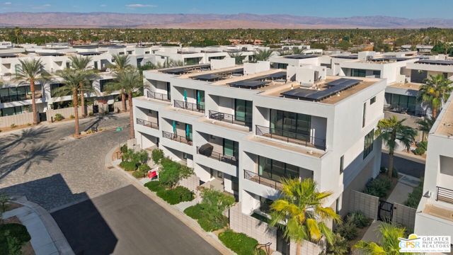 906 Cameron Center Drive, Palm Springs, CA 92264