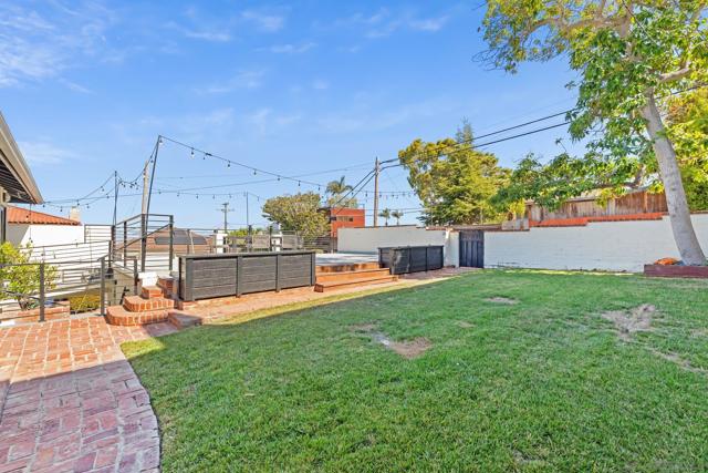 3301 Trumbull St, San Diego CA: https://media.crmls.org/mediaz/8e5888e5-8729-492a-8e6f-7da56e2b0838.jpg
