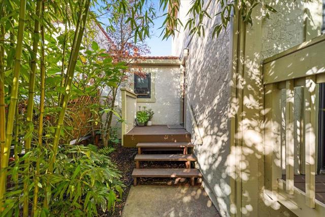 3003 Corte Cabrillo, Aptos CA: https://media.crmls.org/mediaz/8e58b8db-8edb-4433-ac57-3a9a992e35d8.jpg