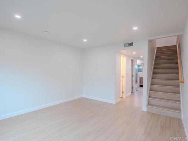 Detail Gallery Image 14 of 37 For 2525 Jefferson St #B,  Carlsbad,  CA 92008 - 2 Beds | 1/1 Baths