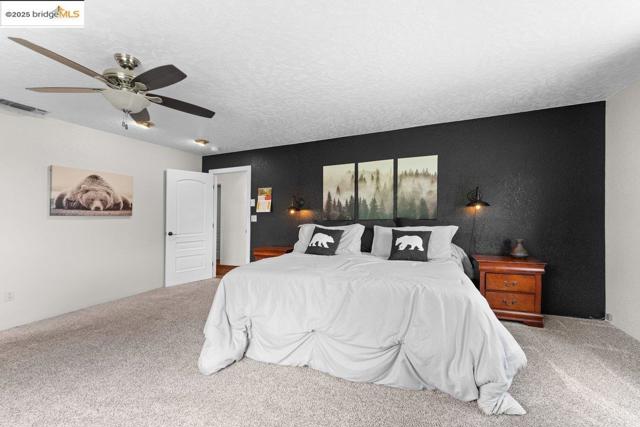 Image 30 of 36 For 15086 Vista Knolls