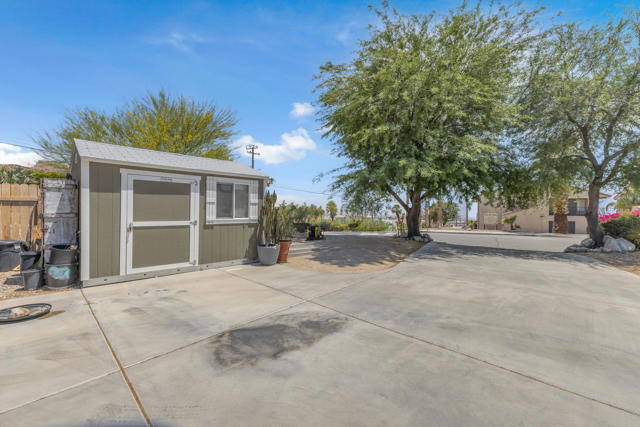 66750 12th Street, Desert Hot Springs CA: https://media.crmls.org/mediaz/8e5a93da-c797-49ca-aedf-d549301a2aba.jpg