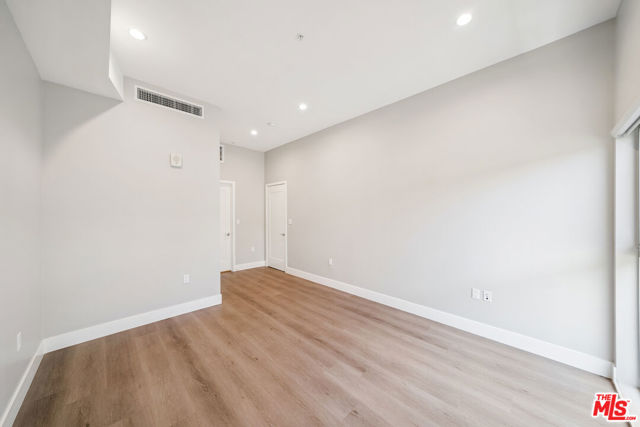 1223 N Hayworth Avenue, West Hollywood CA: https://media.crmls.org/mediaz/8e5ae0b0-9f1a-4729-b2a8-2c2708dbbddd.jpg