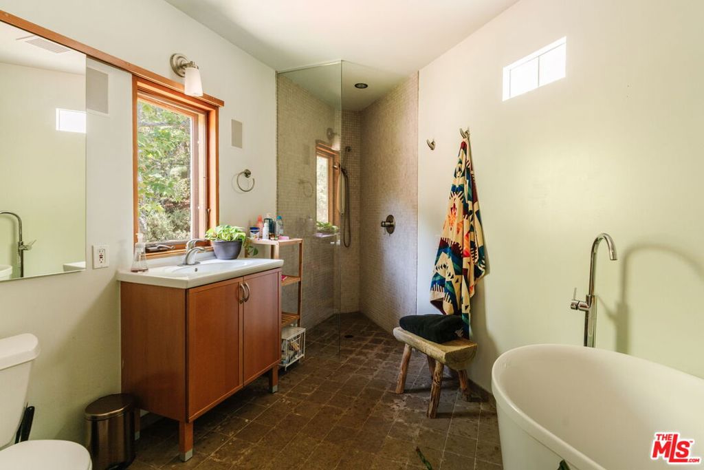 MLS #26828307 image #38