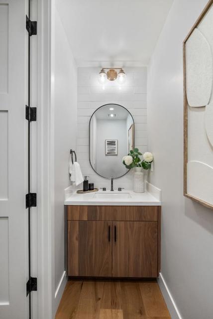 221 Hope Street, Mountain View CA: https://media.crmls.org/mediaz/8e5d6d7d-b216-47b1-a4f3-350dac0011c1.jpg