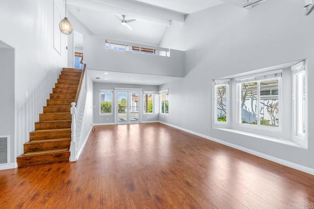 Detail Gallery Image 7 of 61 For 4169 Rhodes Way, Oceanside,  CA 92056 - 2 Beds | 2/1 Baths