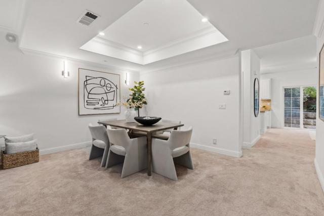 811 La Montagne Place, South San Francisco CA: https://media.crmls.org/mediaz/8e5f301d-3b51-40ea-b50d-6088c7bf43be.jpg
