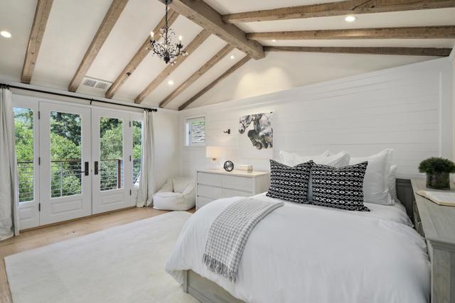 3 Vintage Court, Woodside CA: https://media.crmls.org/mediaz/8e5fd871-6520-4452-912d-d8d1e4ea673b.jpg