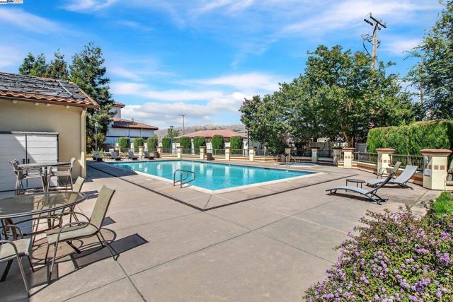 800 S Abel St, Milpitas CA: https://media.crmls.org/mediaz/8e601a18-2171-4fe3-a45a-100608d45b8a.jpg