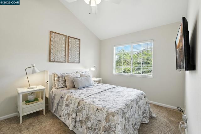 89 Amberfield Ln, Danville CA: https://media.crmls.org/mediaz/8e6113fe-ea51-4e7d-9570-50b166e233b6.jpg