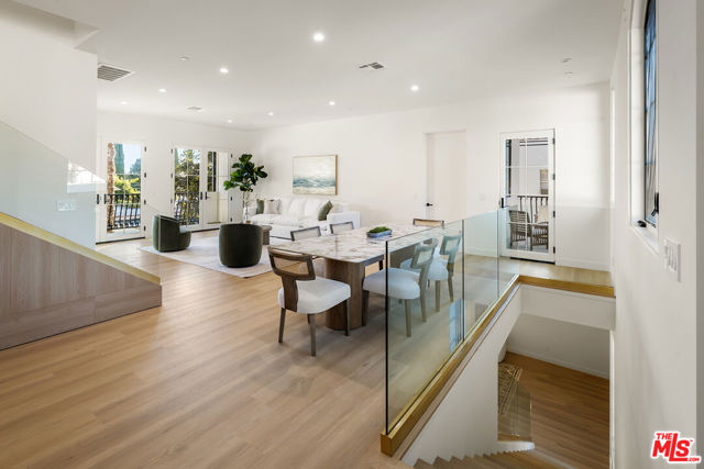 1203 N Vista Street, West Hollywood CA: https://media.crmls.org/mediaz/8e61495d-e855-45cb-870f-2c65ed2246a3.jpg