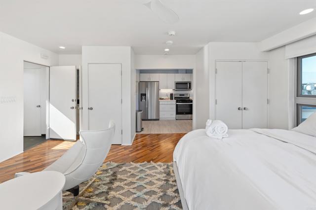 Detail Gallery Image 36 of 47 For 806 4th St, Encinitas,  CA 92024 - 5 Beds | 5/2 Baths