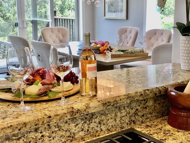 25444 University Ct, Hayward CA: https://media.crmls.org/mediaz/8e634f9f-e72b-41d4-ae77-225695cb2dfb.jpg