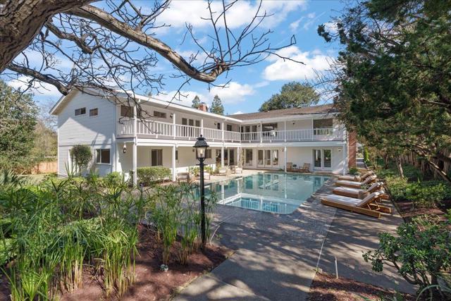 14721 Live Oak Lane, Saratoga CA: https://media.crmls.org/mediaz/8e63a45d-ec0b-4167-aee9-b2a0e4b42c2e.jpg