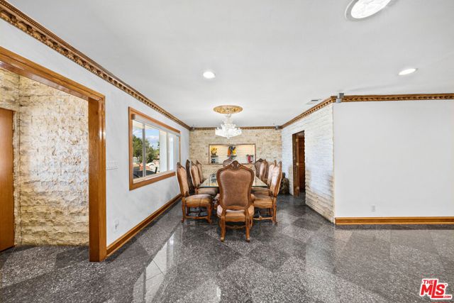 8058 Fulton Avenue photo 7