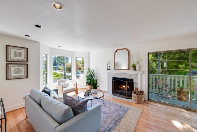 918 3rd Street, Santa Cruz CA: https://media.crmls.org/mediaz/8e641dbe-f6db-4241-87cf-f5e69eb5dca5.jpg