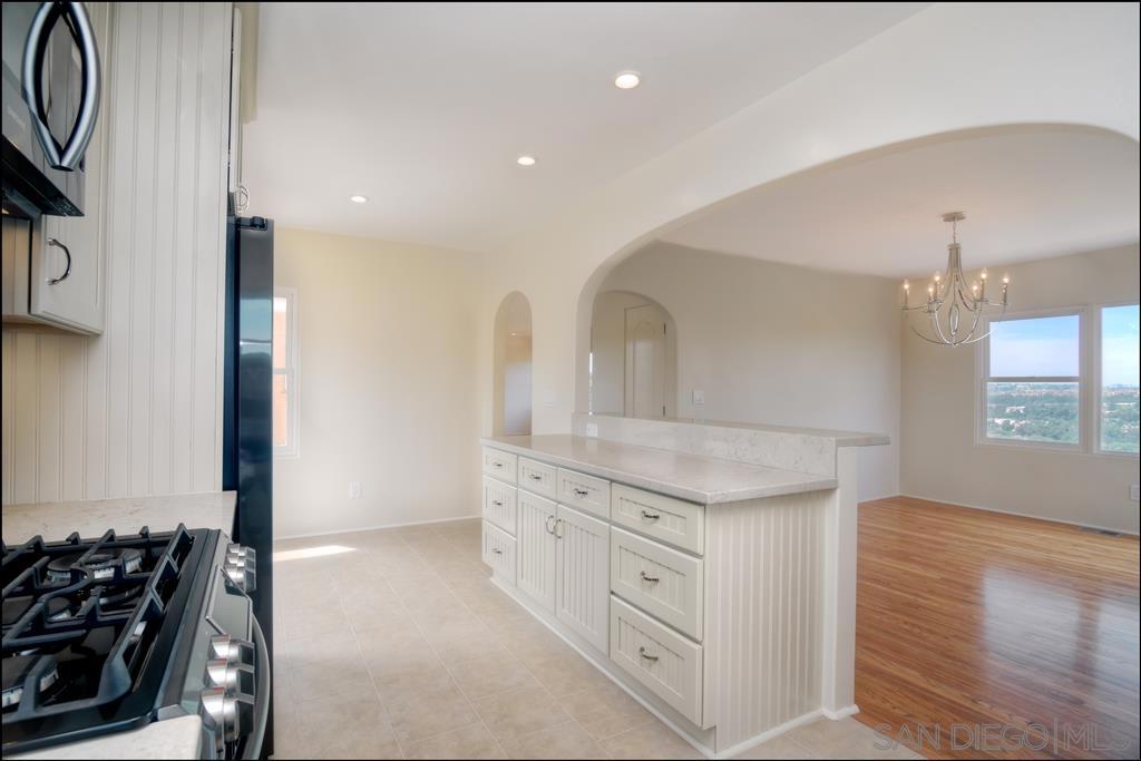 4388 Middlesex Dr - photo 12