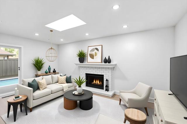 3405 Bellevue Drive, Modesto CA: https://media.crmls.org/mediaz/8e64791a-c348-4bde-9c5e-aacd5d6d927c.jpg