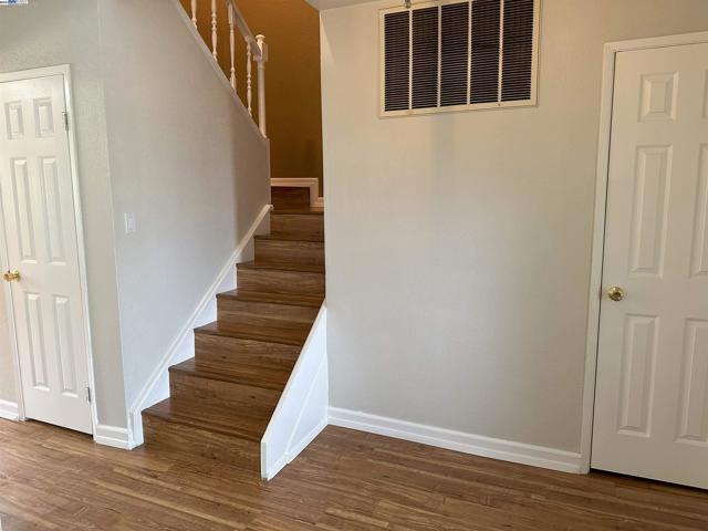 5328 Riverlake, Discovery Bay CA: https://media.crmls.org/mediaz/8e65435a-7743-4df8-94f3-f9925ad98eb6.jpg