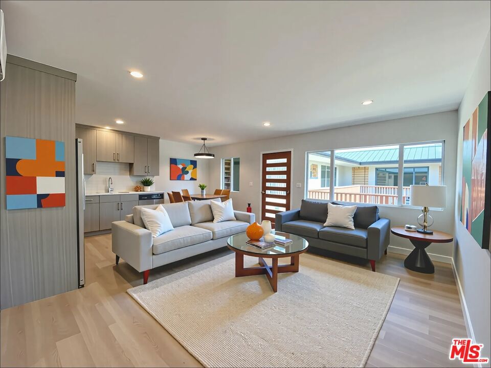 3207 W 3rd Street #1B