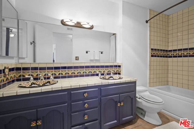 6855 Dume Drive, Malibu CA: https://media.crmls.org/mediaz/8e67ac53-d944-4feb-a3ba-509b592a3209.jpg