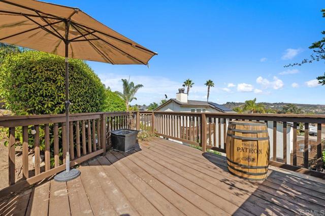 4814 Refugio Avenue, Carlsbad CA: https://media.crmls.org/mediaz/8e67c8d7-3a99-4672-83a0-945394c2df8e.jpg