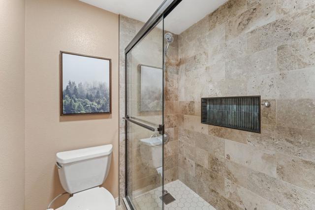 Detail Gallery Image 42 of 73 For 12204 Briar Knoll Way, San Diego,  CA 92128 - 5 Beds | 3 Baths