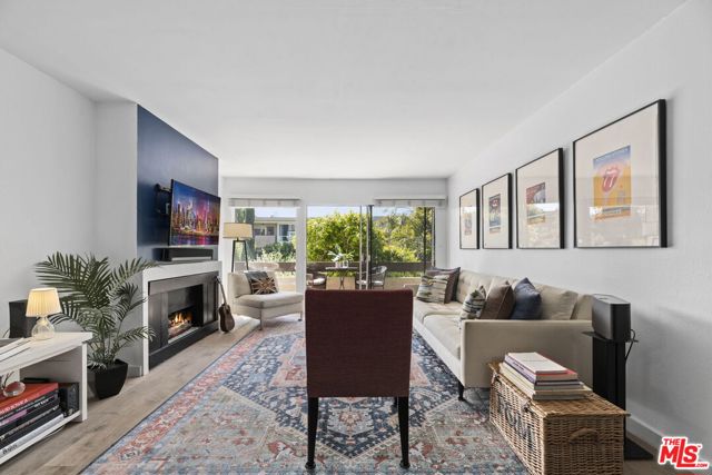 Image 3 for 950 N Kings Rd #266, West Hollywood, CA 90069
