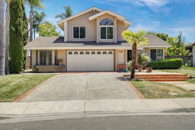 1103 Countrywood Ln, Vista CA: https://media.crmls.org/mediaz/8e6a0c33-2808-4ade-9b6c-dea68ef2ad0b.jpg