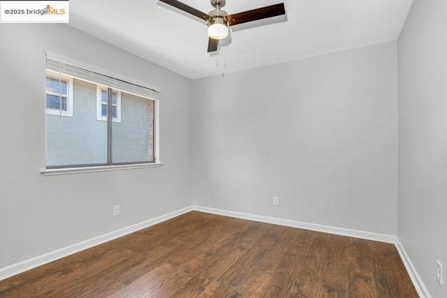 1500 Mellissa Ct, Antioch CA: https://media.crmls.org/mediaz/8e6b008f-7c44-4c56-9f07-5c326c9f5f89.jpg