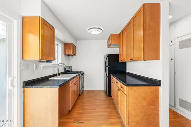 Detail Gallery Image 29 of 40 For 400 Arcade Dr, Ventura,  CA 93003 - 4 Beds | 2/2 Baths