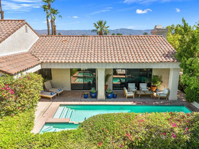 10605 Wimbledon Drive, Rancho Mirage CA: https://media.crmls.org/mediaz/8e6fbc40-bbc4-422e-bdf5-c5bc921a99fc.jpg
