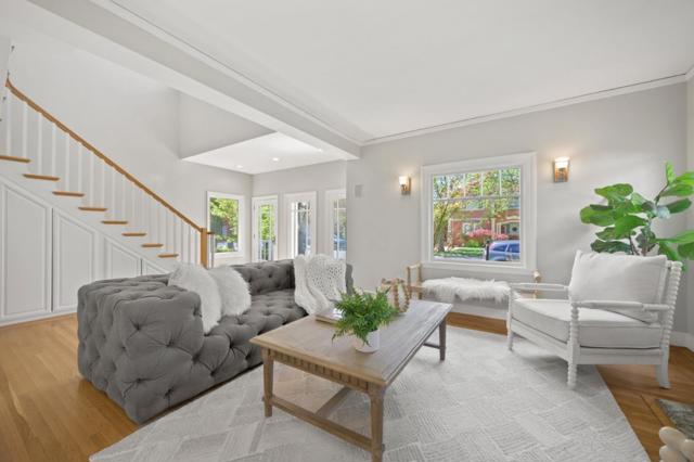 1249 Oak Street, San Mateo CA: https://media.crmls.org/mediaz/8e6ff3dd-d8aa-4d3b-808b-115a3c89b33c.jpg