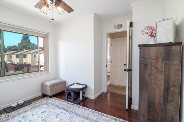 1501 Raccoon Court, Ventura CA: https://media.crmls.org/mediaz/8e70ad56-ce01-480f-af22-7b6d85e92298.jpg