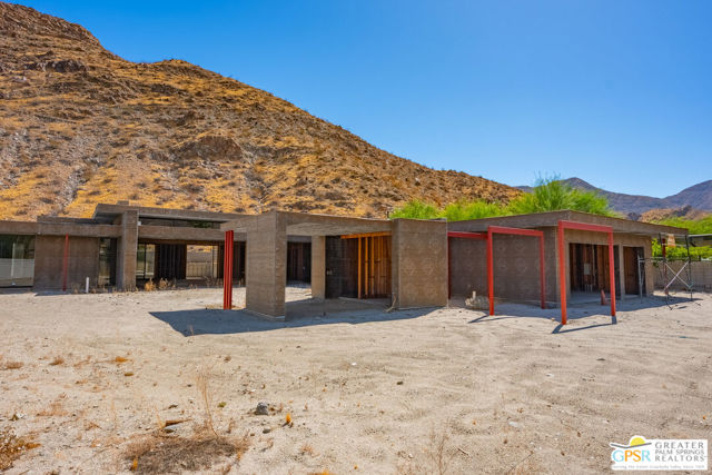 3172 E Bogert Trail, Palm Springs, CA 92264