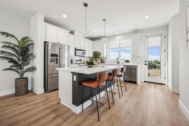 138 Skyline Vista Way, Watsonville CA: https://media.crmls.org/mediaz/8e727cdf-a107-4dd4-978e-2639756fec87.jpg