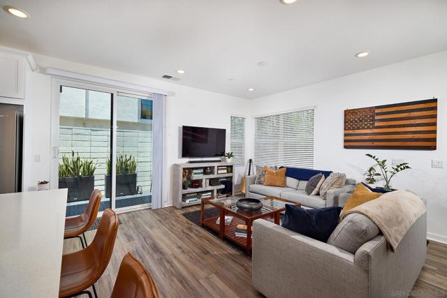 13070 Olympus Cir, Poway CA: https://media.crmls.org/mediaz/8e729a65-80c1-441c-9f66-5ab94a9087de.jpg