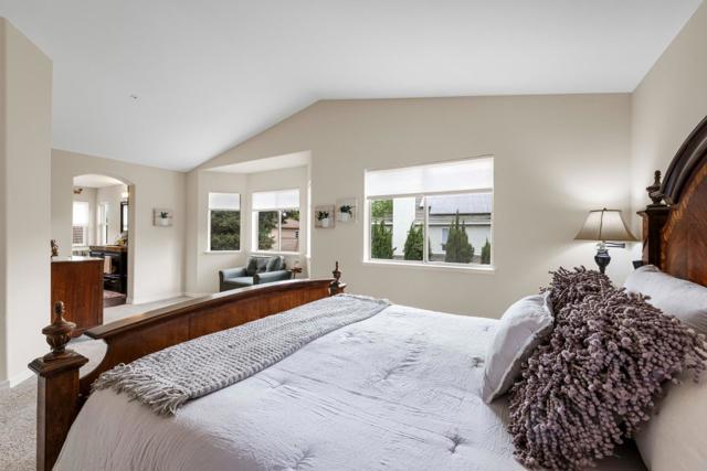 360 Via Largo, Morgan Hill CA: https://media.crmls.org/mediaz/8e733c38-693b-406e-9bd7-85fd68f7ed17.jpg