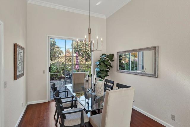 1190 Maria Privada, Mountain View CA: https://media.crmls.org/mediaz/8e747ccc-3d20-4a7a-92a4-2b250c1f8436.jpg