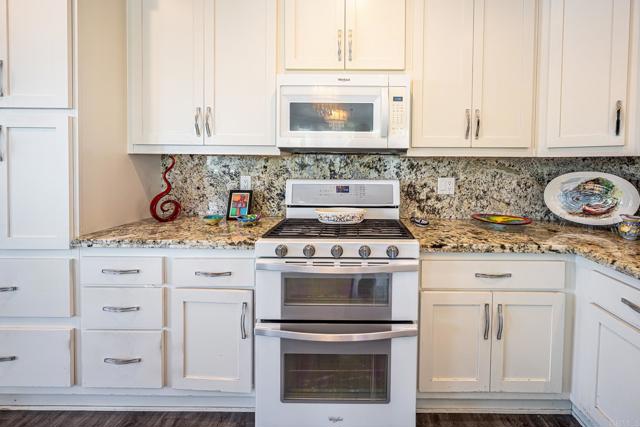 4650 Dulin Road, Fallbrook CA: https://media.crmls.org/mediaz/8e74a292-ca2f-4a29-9434-1092842cf94f.jpg